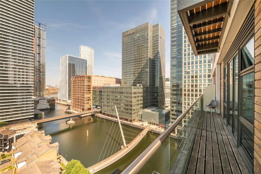 Penthouse Canary Wharf - Free Wifi London Exterior photo